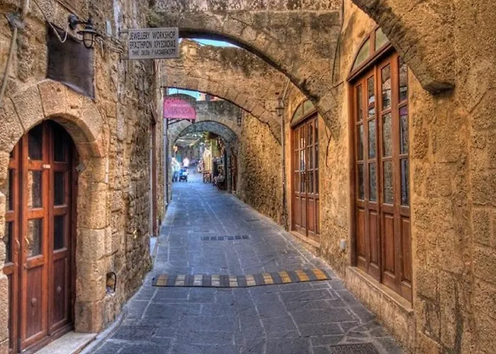 Aglaea Apartment In Rhodes Old Town Apartment