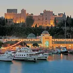 3卡里特斯老城公寓 Rhodes City