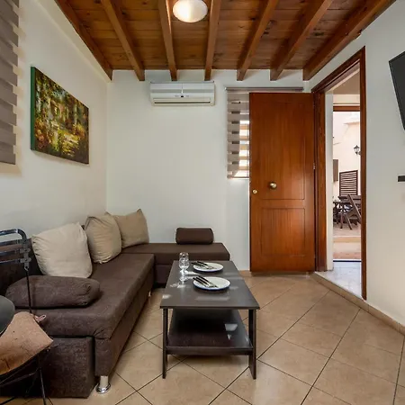 3 Charites Old Town Apartment Rhodes City