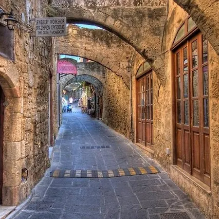 Aglaea In Rhodes Old Town شقة
